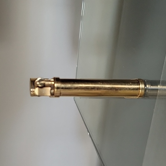 Dunhill 18K Gold Plated Fine Line Flint Lighter - Picture 6 of 11